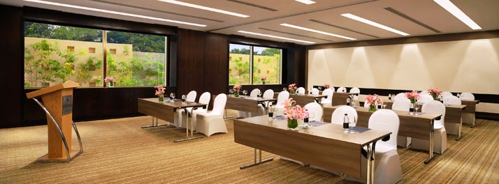 966/Hilton Bengaluru Embassy GolfLinks - Bengaluru 07.jpg